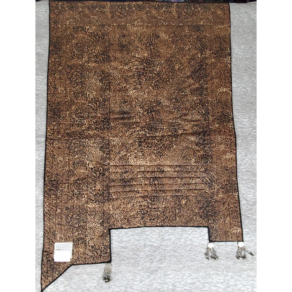 Beautiful Quilted Art Wall Hanging signed by Artist - The Water Carriers - Picture 10 of 15